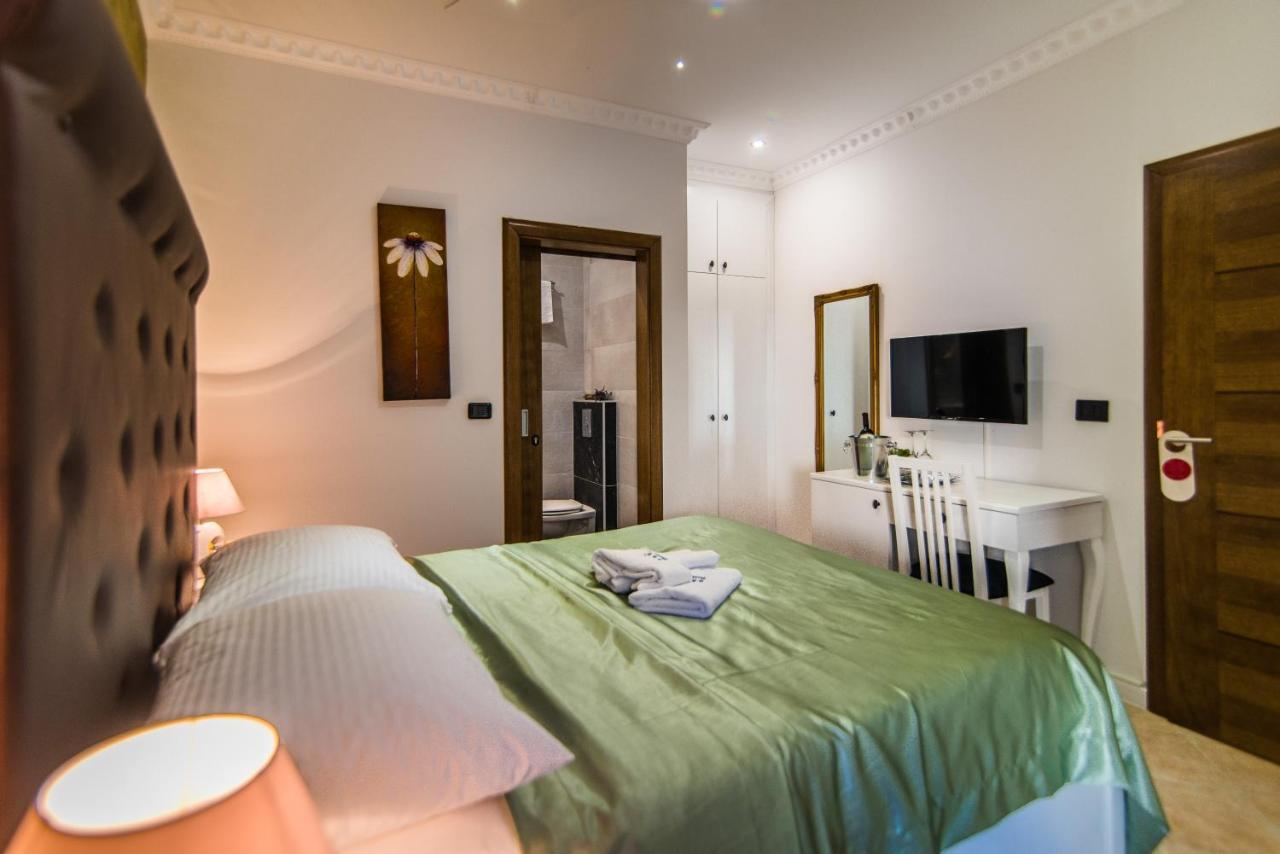 Bella Natka Bed And Breakfast Rovinj Exterior foto