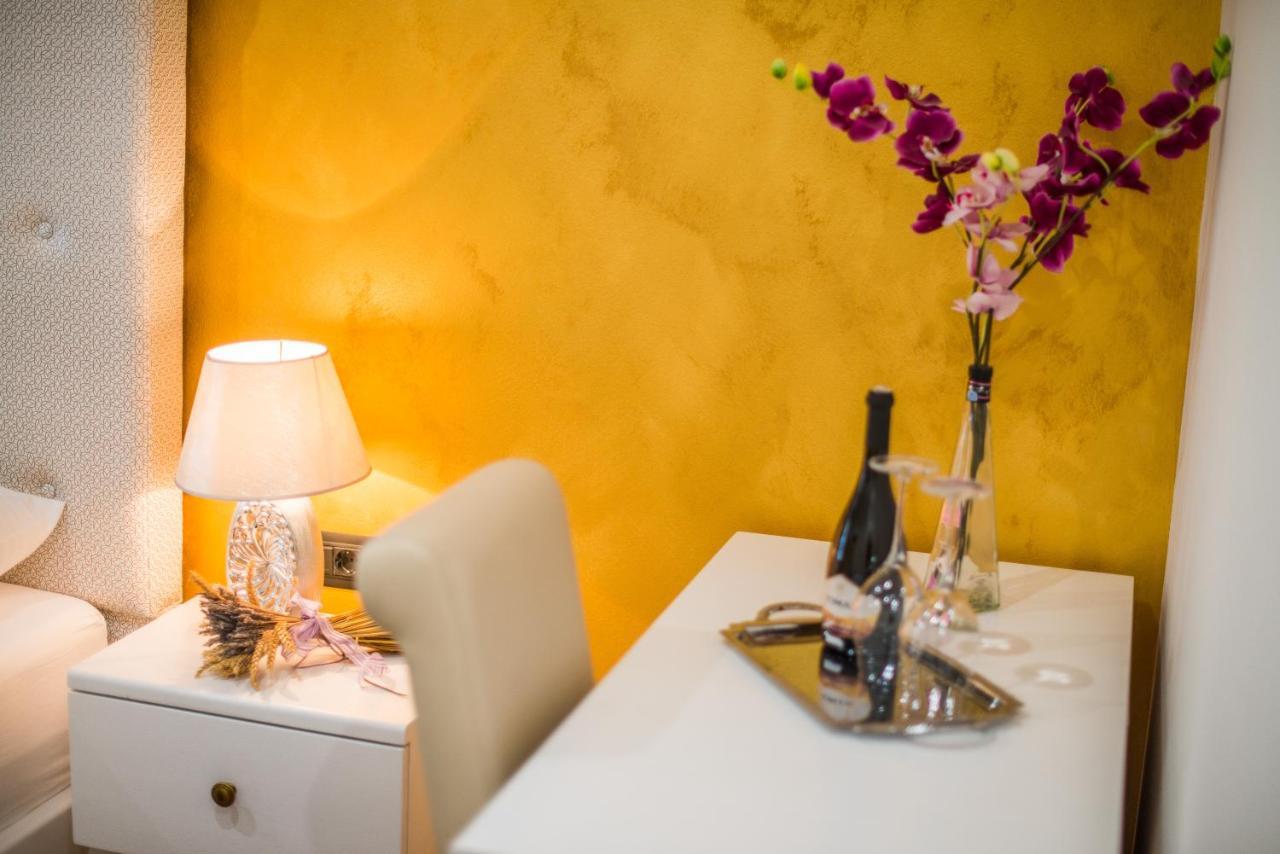 Bella Natka Bed And Breakfast Rovinj Exterior foto